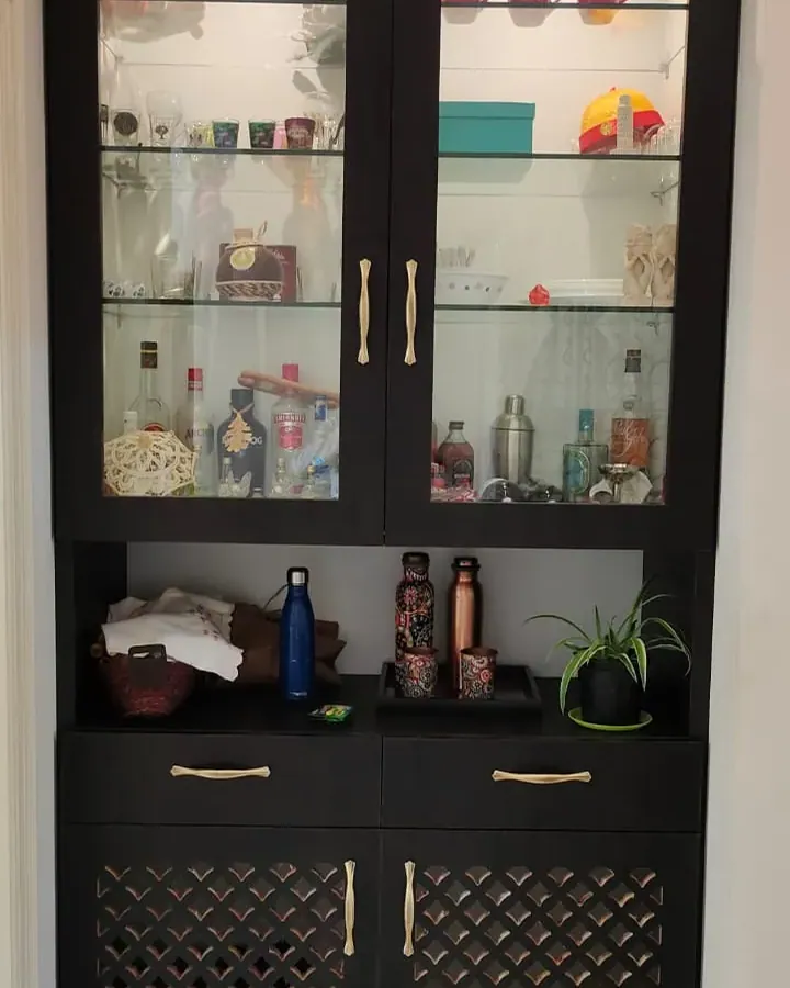 Crockery Units by BNS Interiors